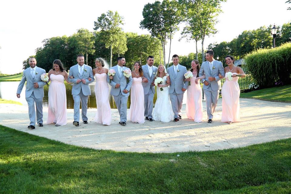 Couple's wedding portrait