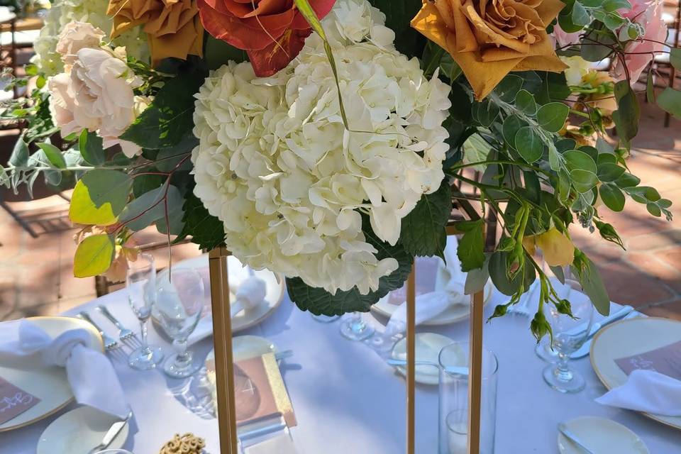 Centerpiece design