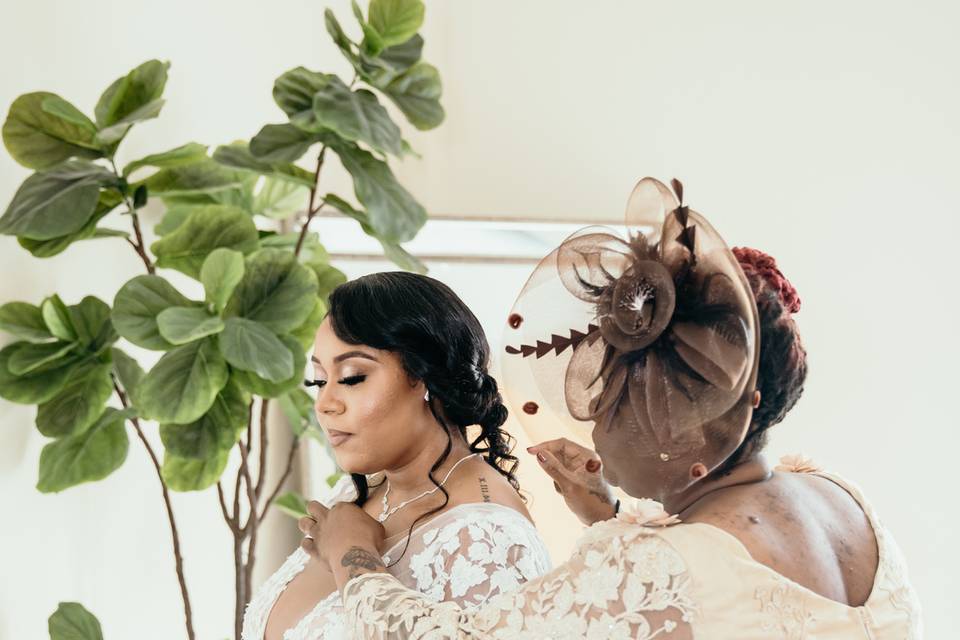 KEYONA & CHRISTOPHER