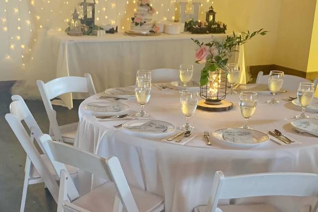 Elegant table settings