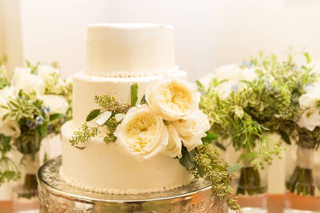3 layered cake