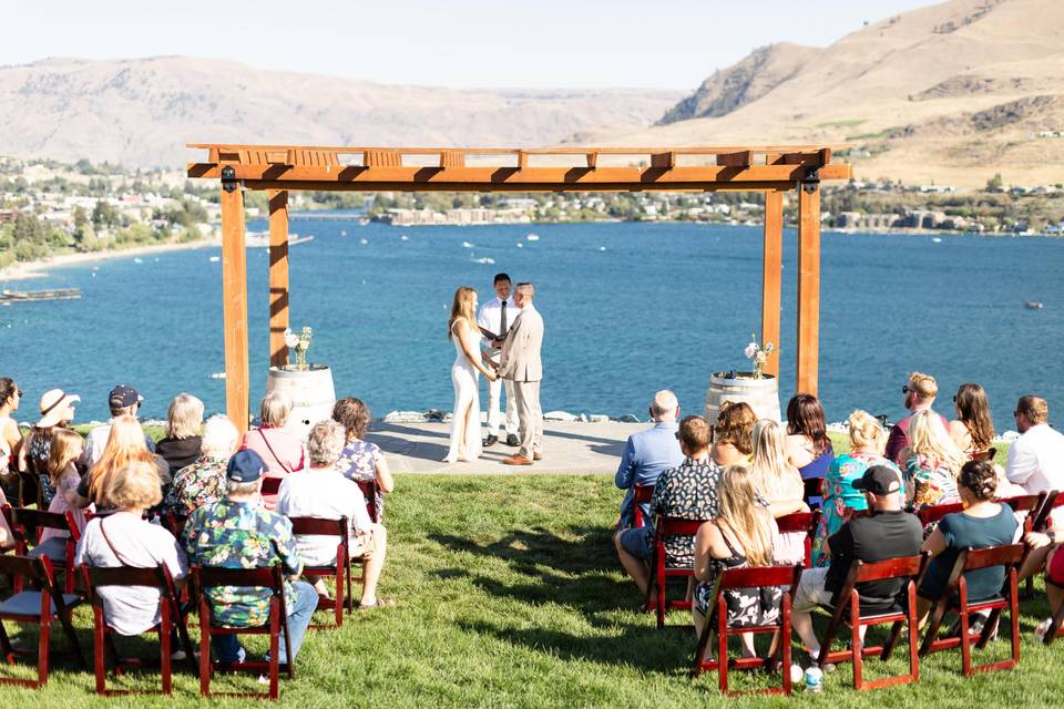Vows with a view