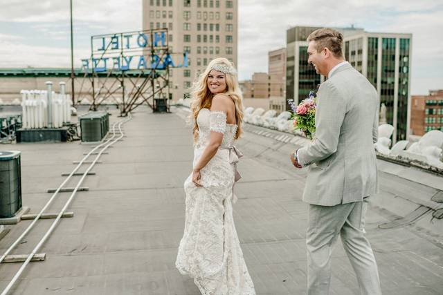 Buffalo Wedding