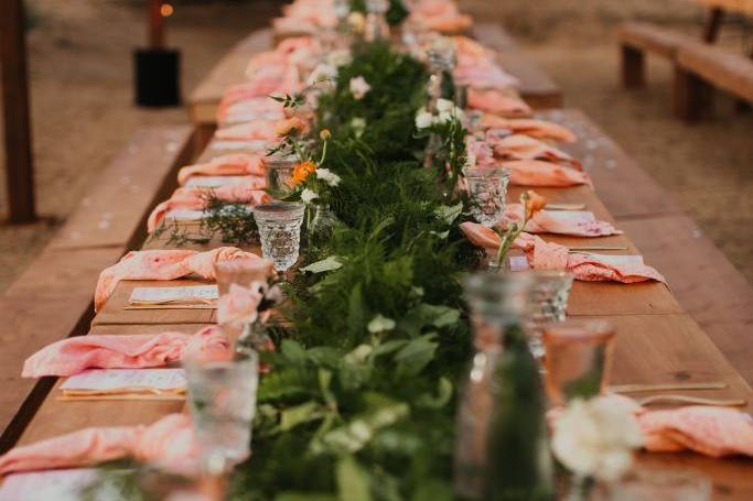 Long table setting