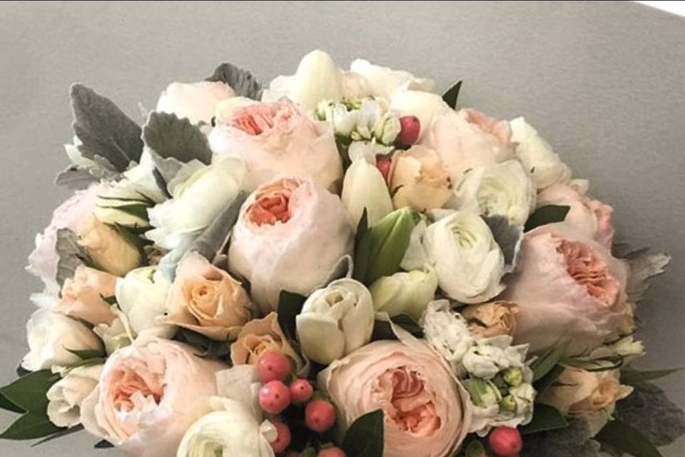 Lara Rose Wedding Florist