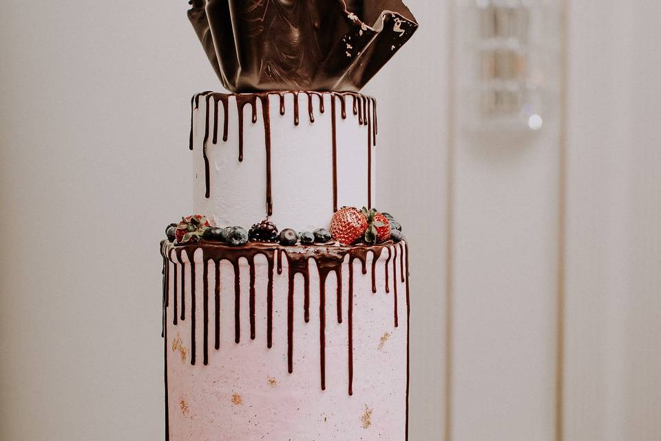 Wedding Drip Cake