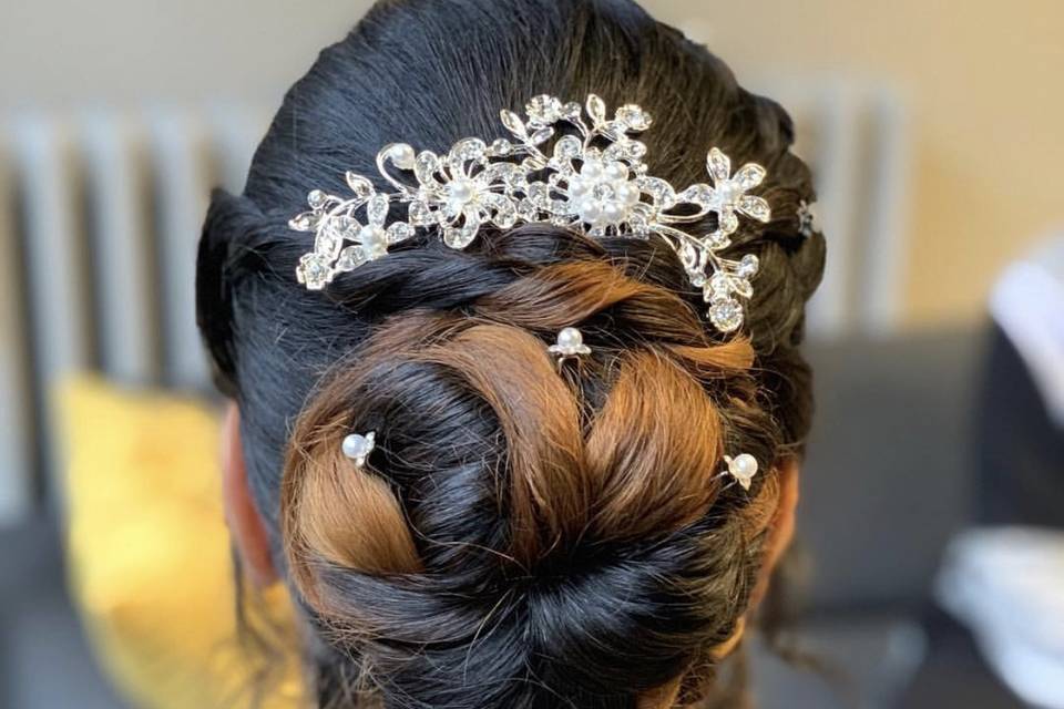 A hairpiece for a dash of glam