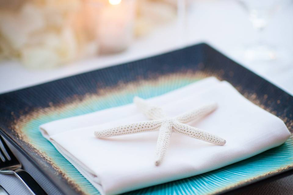 Beach themed place setting