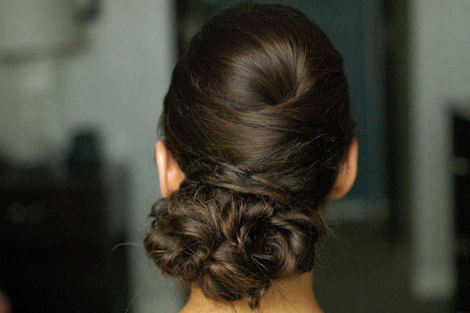 Low bun updo