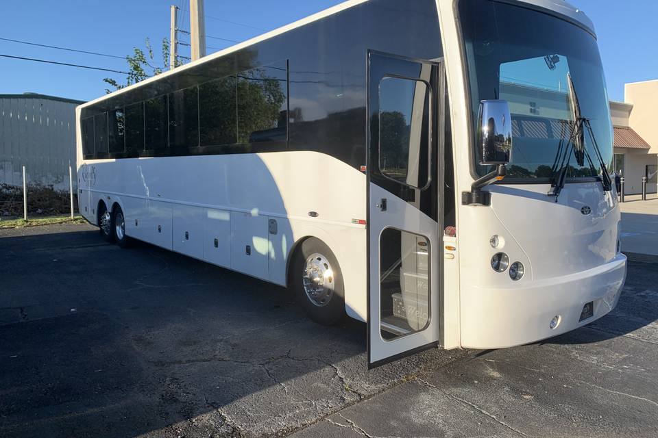 40 pax Limo Coach Bus