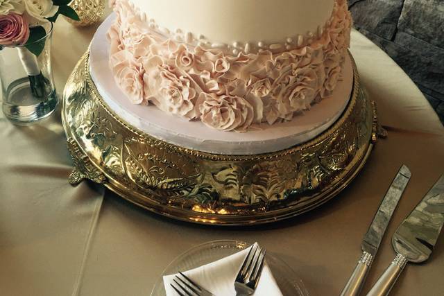 wedding cake Archives - Dreams and Wishes Cake Company