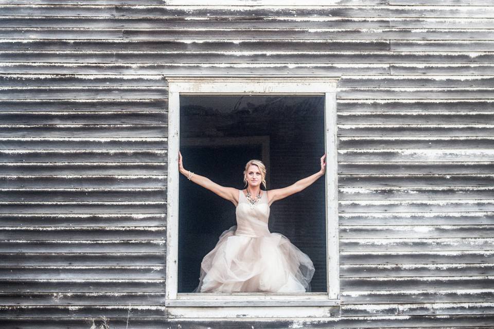 Kristina & T (Mayowood Barn)