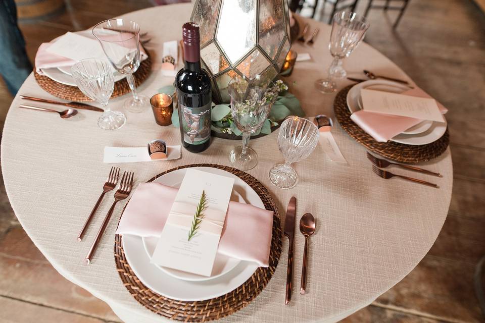 Rustic elegance table setting
