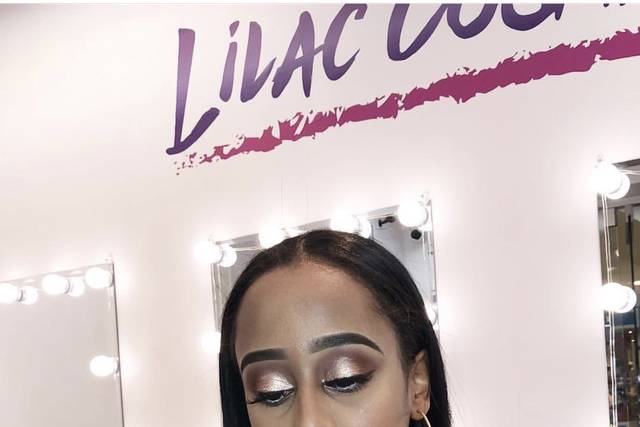Sparkling eyeshadow