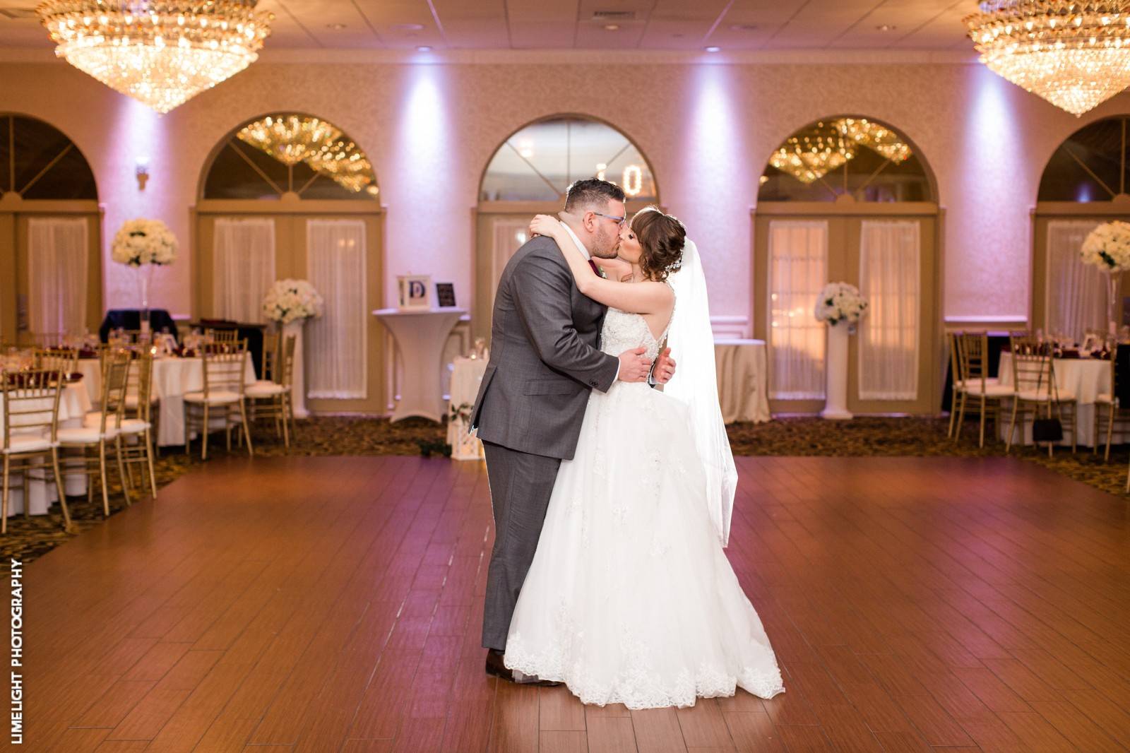 Versailles Ballroom - Hotel Weddings - Toms River, NJ - WeddingWire