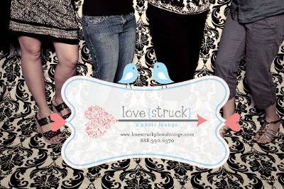 love{struck} | a photo lounge & Vintage Lawn Games