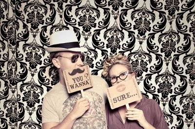 love{struck} | a photo lounge & Vintage Lawn Games