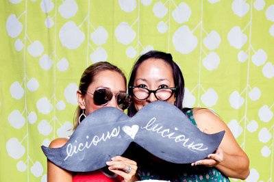 love{struck} | a photo lounge & Vintage Lawn Games