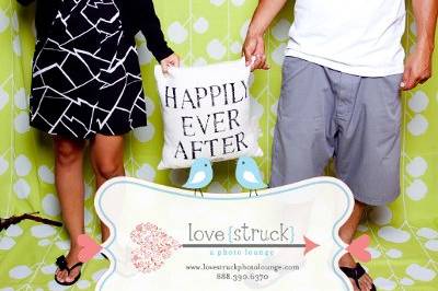 love{struck} | a photo lounge & Vintage Lawn Games