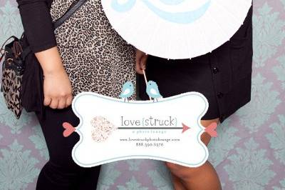 love{struck} | a photo lounge & Vintage Lawn Games