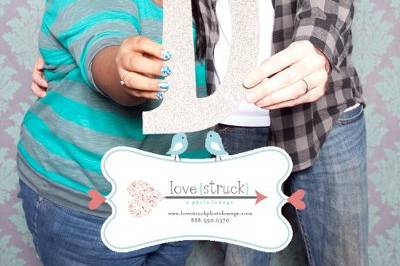 love{struck} | a photo lounge & Vintage Lawn Games