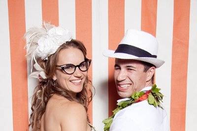 love{struck} | a photo lounge & Vintage Lawn Games