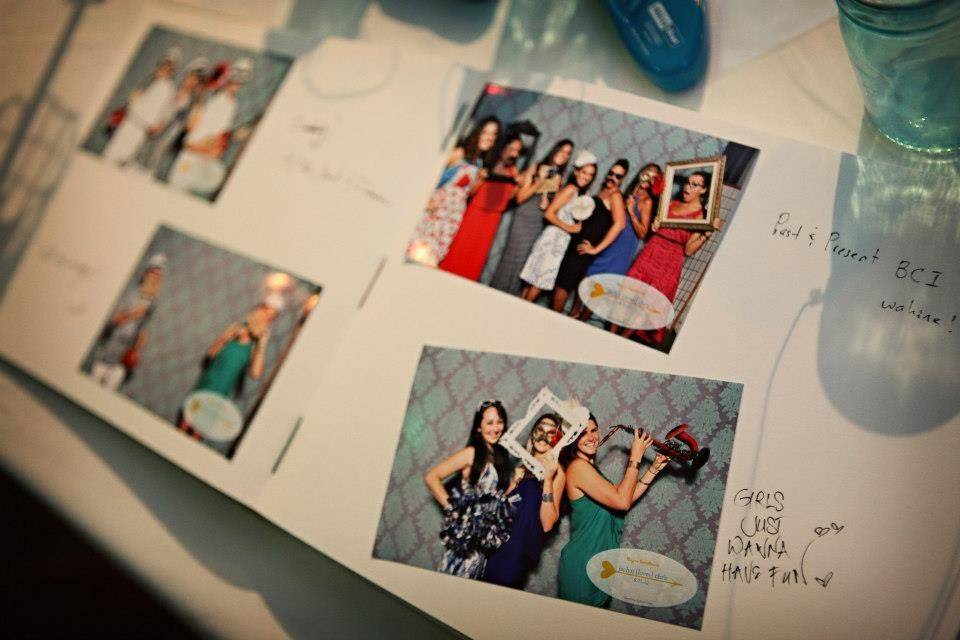 love{struck} | a photo lounge & Vintage Lawn Games