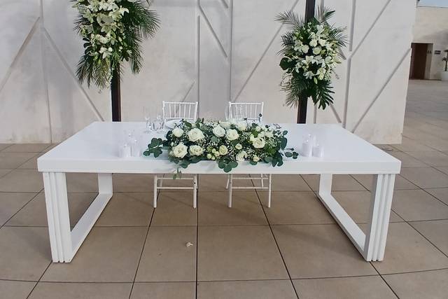 Sweetheart Table