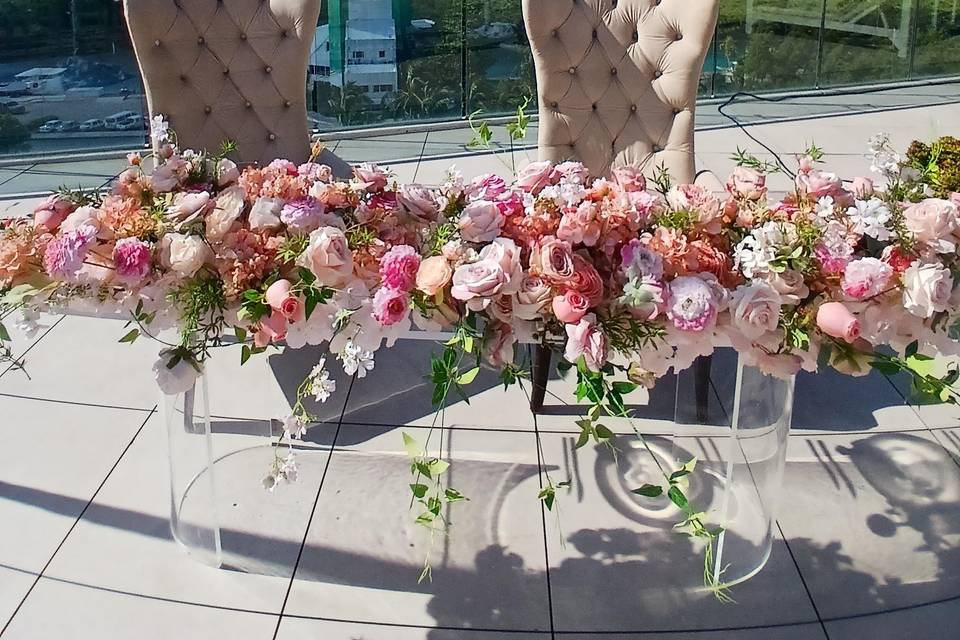 Welcome Table