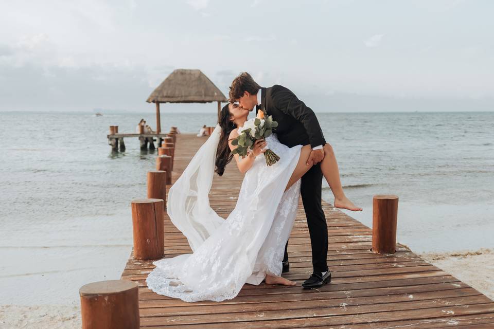NewlyWed Session at Pier