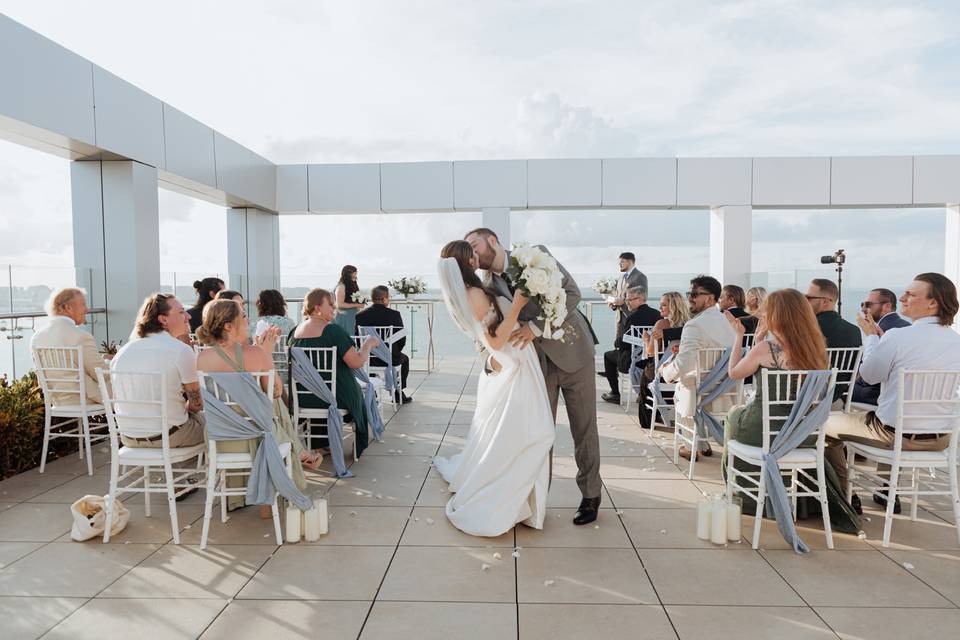 Newlyweds at Belvue Roof T