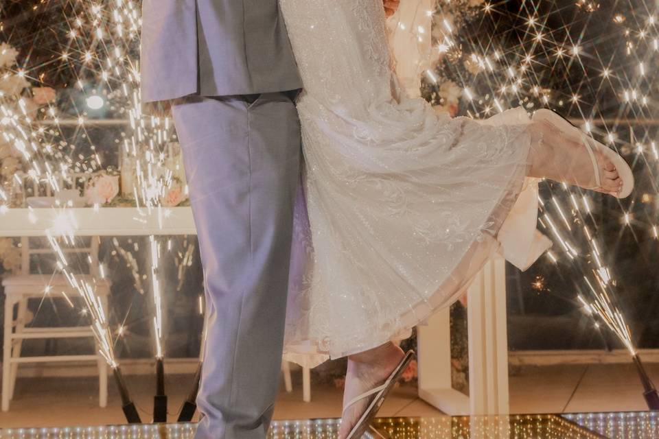NewlyWeds