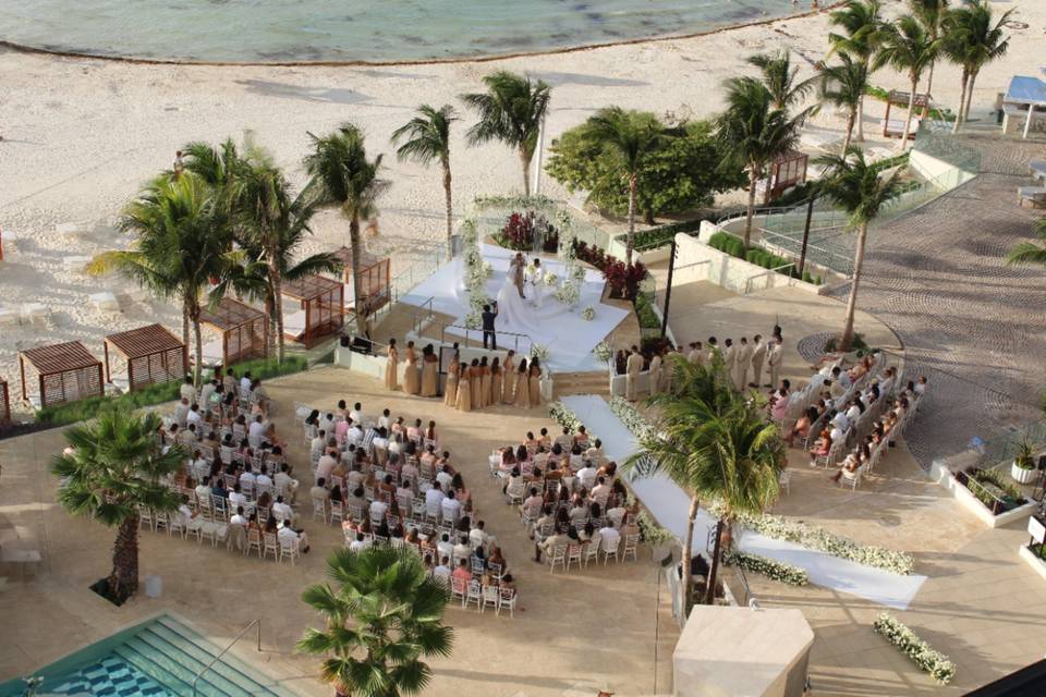 Pool  Ceremony