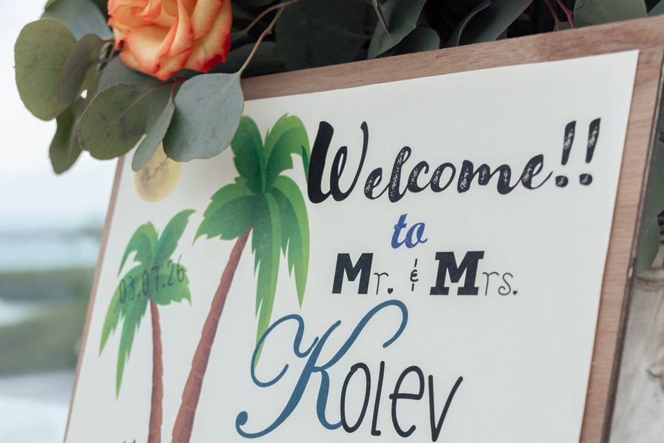 Welcome Sign Amare Roof Top