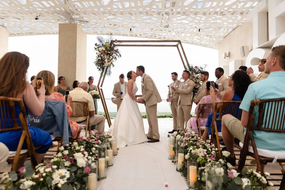 Tori & Sean