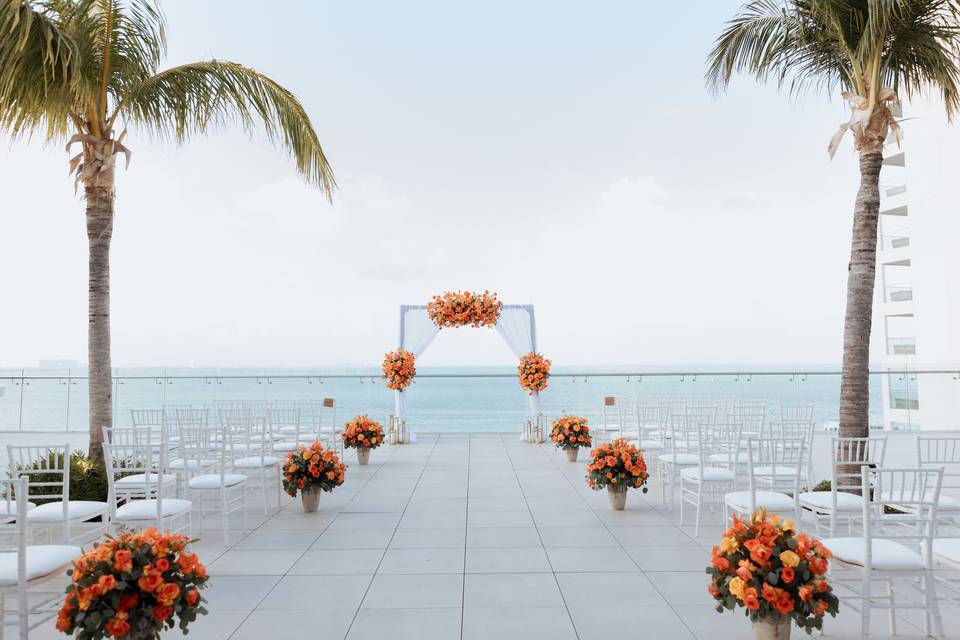 Welcome Table