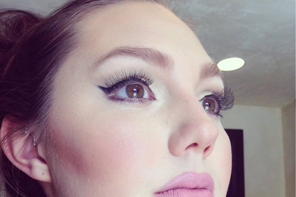 Glamour By Jay