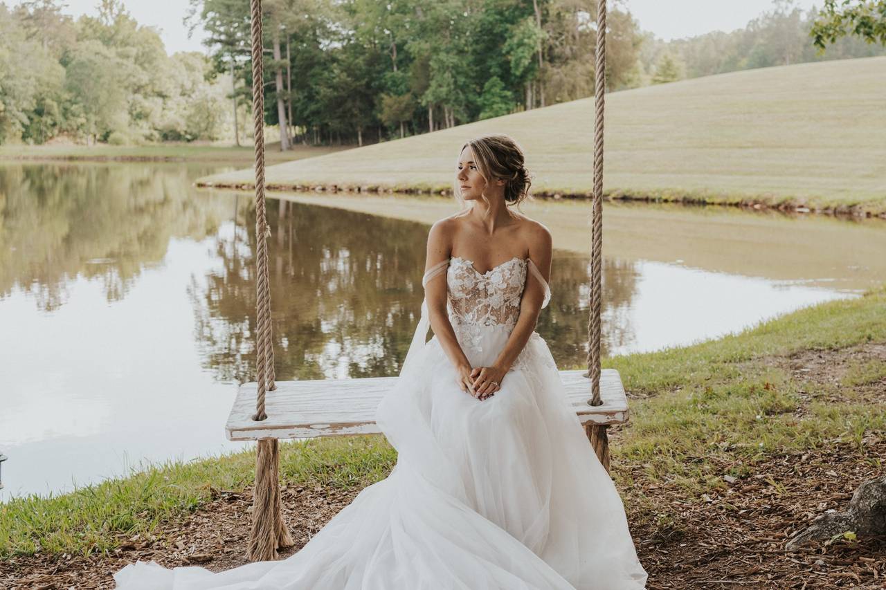 Heyward Manor Barn & Farm Weddings Iva, SC WeddingWire