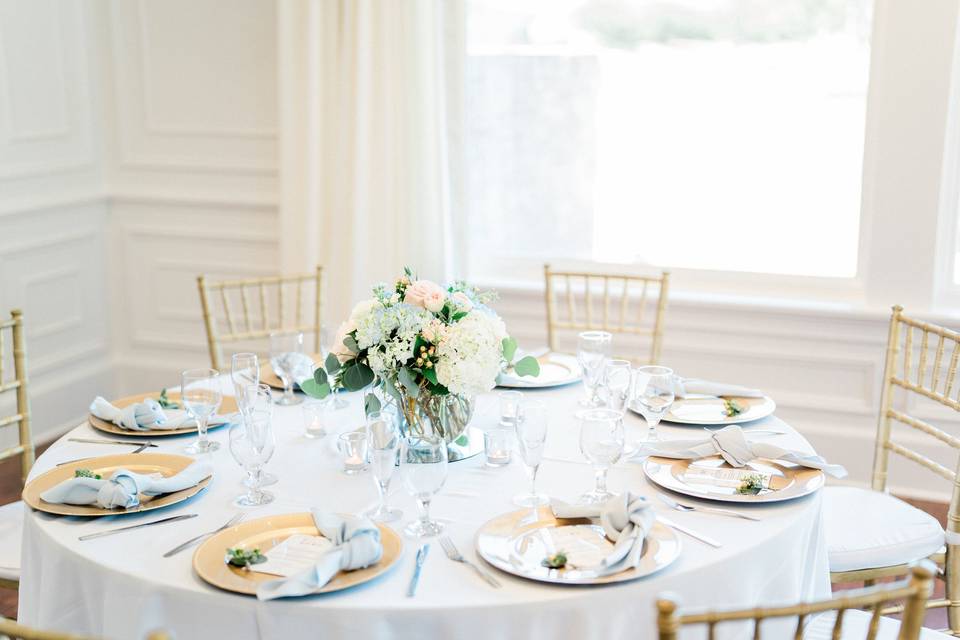 Tablescape