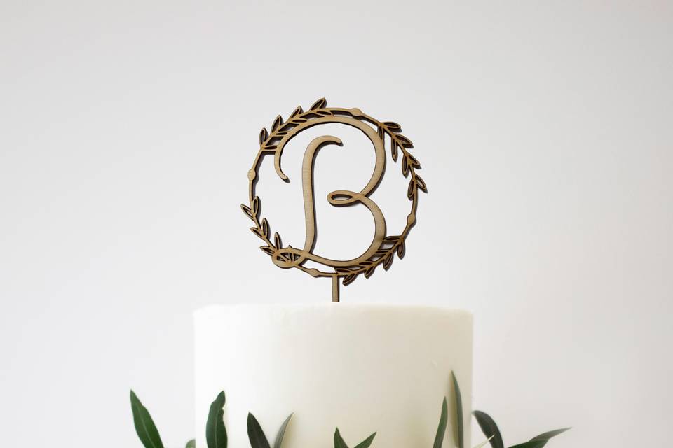 Wood cake topper