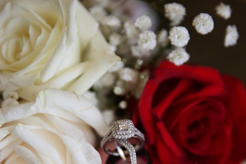 Bouquet Roses & Ring