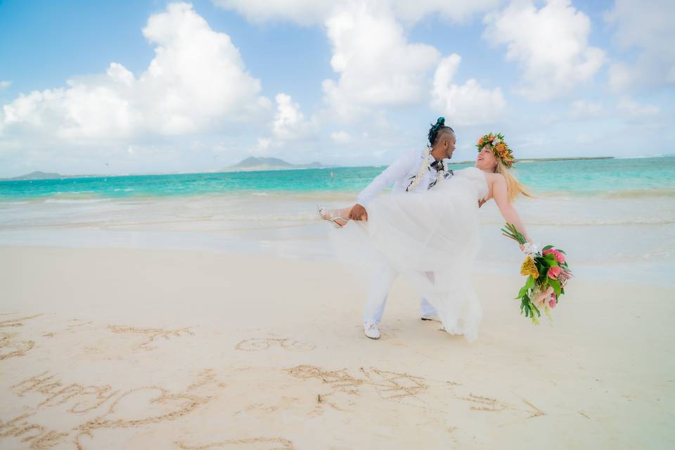 Bride Groom Winward Beach