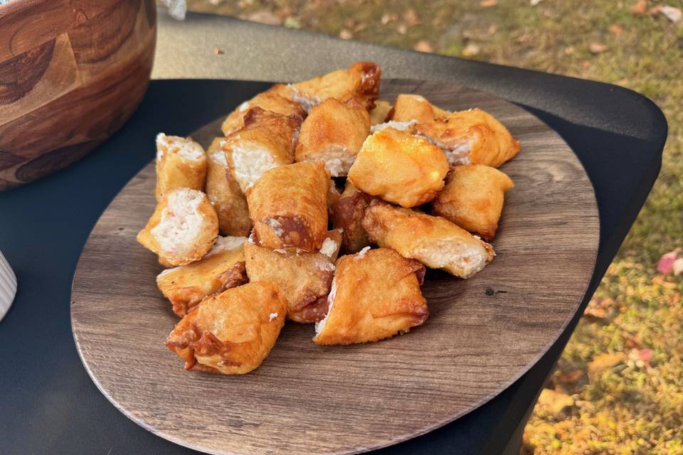 Crab Rangoon Eggrolls