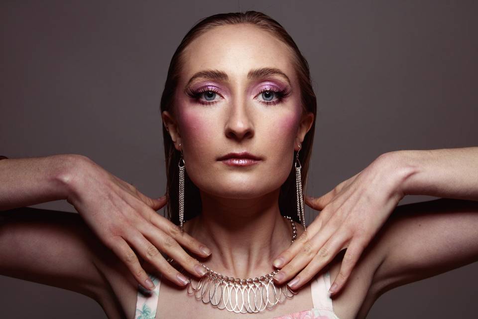 Bold glam