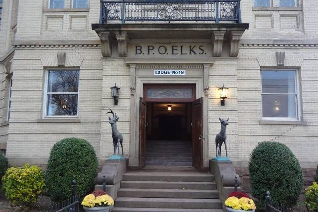 Entrance of Elks Chamberlin Room​