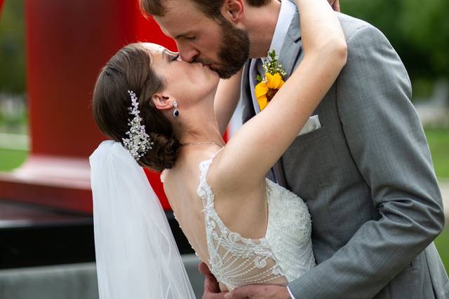 Jonathan & Laura