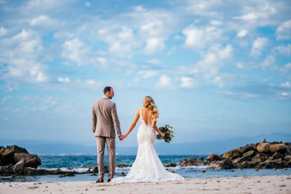 Sunset couple photo