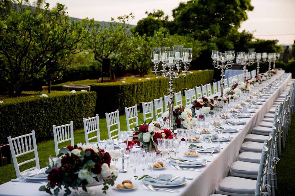 Long table Wedding in Tuscany