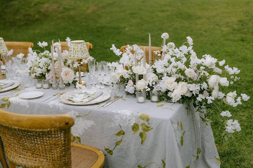 Long table details