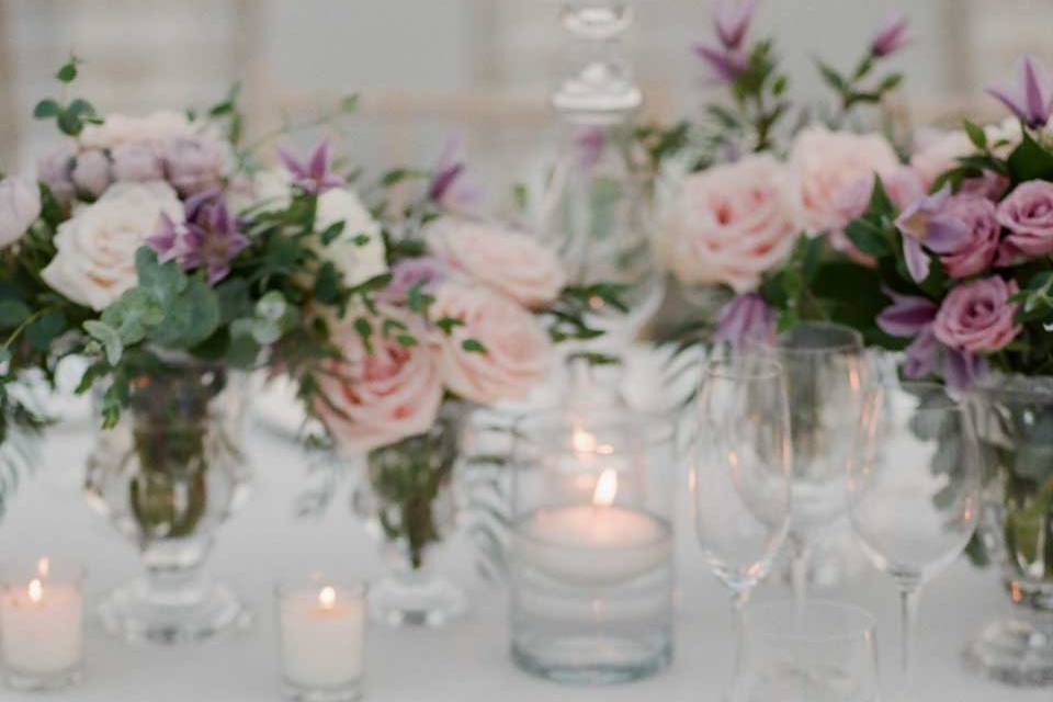 Table setting w/candlelights